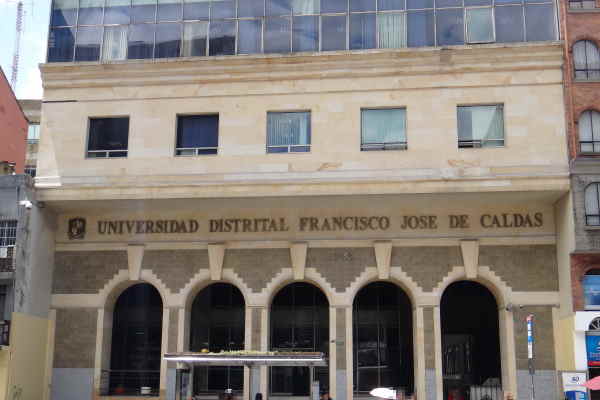 Imagen decorativa Comité de Currículo y Calidad de la facultad de ingeniería