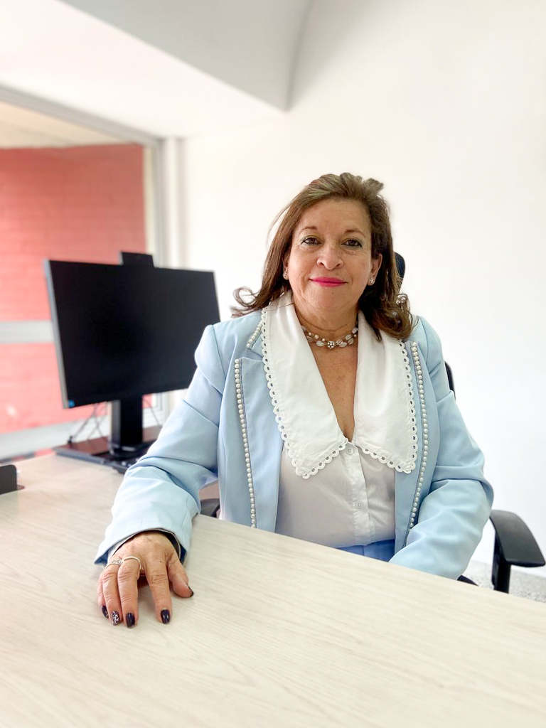 Imagen decorativa: Decanatura de la Facultad de Ciencias y Educación